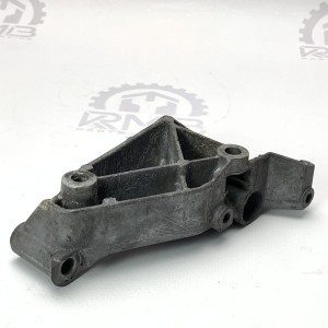 A6062360230 Power steering mount bracket for Mercedes 2.9TD OM602 and 3.0 TD OM606