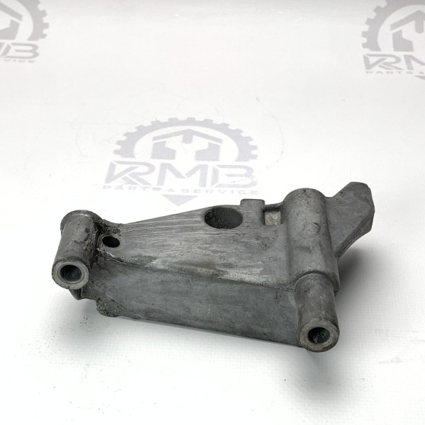 A6062360230 Кронштейн крепления гидроусилителя на Mercedes 2.9TD OM602 3.0 TD OM606