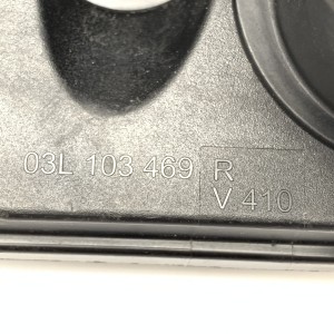 03L103469R Пластиковая крышка клапанов ГБЦ VAG на Volkswagen Crafter / Caddy / Passat / Touran / Tiguan 2.0 TDI