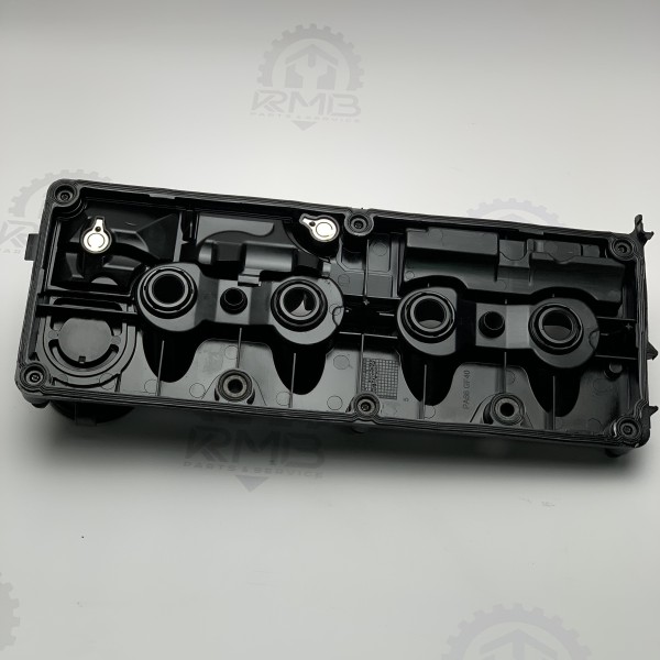 03L103469R Пластиковая крышка клапанов ГБЦ VAG на Volkswagen Crafter / Caddy / Passat / Touran / Tiguan 2.0 TDI 03L103469R Пластиковая крышка клапанов ГБЦ VAG на Volkswagen Crafter / Caddy / Passat / Touran / Tiguan 2.0 TDI