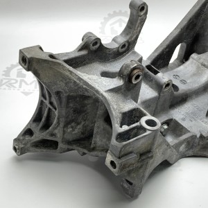 03L903143L Mounting bracket for alternator and compressor on Volkswagen Crafter 2.0 TDI 