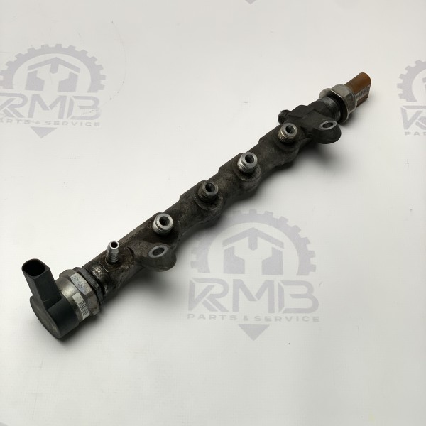 057130764AB Топливная рейка в сборе VAG на Volkswagen Crafter 2.0 057130764AB Топливная рейка в сборе VAG на Volkswagen Crafter 2.0