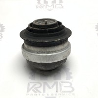 A2202401817 Опорная подушка двигателя на Mercedes  3.2CDI S320 W220