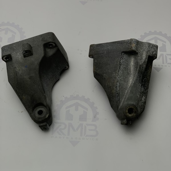 A6422231904 A6422231804 Комплект кронштейнов двигателя на Mercedes  Vito / Viano W639 3.0 642 V6