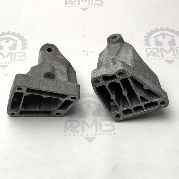 A6422231904 A6422231804 Комплект кронштейнов двигателя на Mercedes  Vito / Viano W639 3.0 642 V6