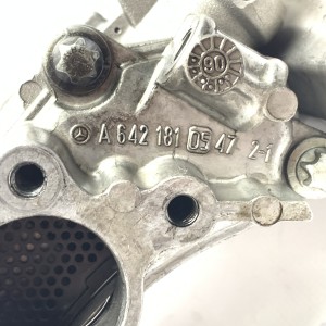 A6421810547 Масляный насос на Mercedes Е-class W211 3.0 642 V6