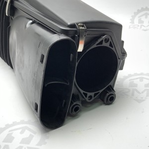  A6460901001 Корпус воздушного фильтра на Mercedes E-Class W211 2.2 CDI OM646