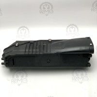  A6460901001 Корпус воздушного фильтра на Mercedes E-Class W211 2.2 CDI OM646