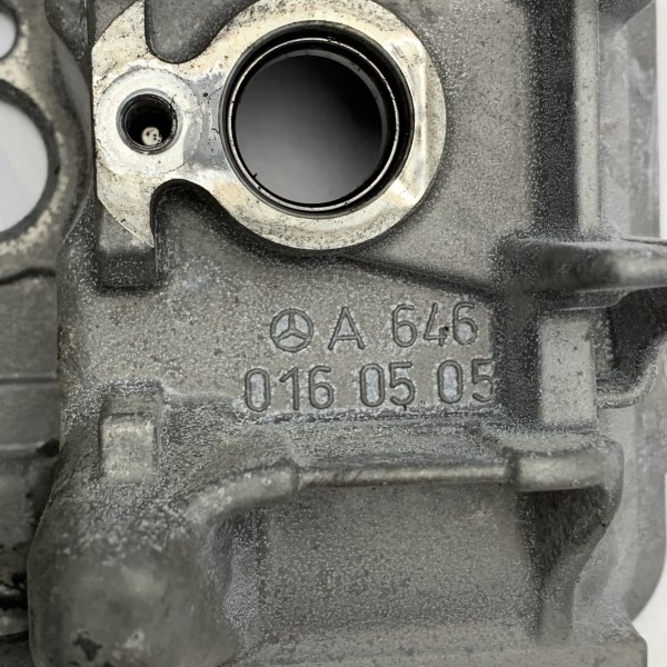A6460160505 Крышка клапанной крышки на Mercedes C-Class W203 / E-Class W211 / CLK W209   2.2 CDI OM646