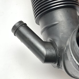 2E0129615M Air filter hose for the turbocharger Volkswagen Crafter 2.0 TDI