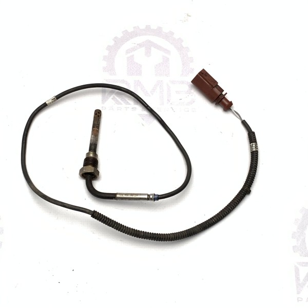 03L906088DM Датчик температуры отработавших газов перед катализатором на Volkswagen Crafter 2.0 TDI