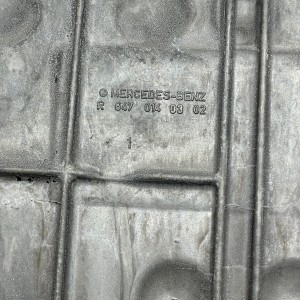 A6470140302 Oil pan for Mercedes E-Class W211 E270 2.7 CDI OM647