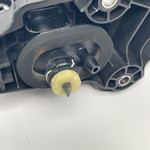 A9072900000 Plastic clutch pedal for Mercedes Sprinter W907 / W910 2.0, 2.1, 3.0 CDI