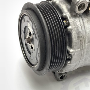 A0012301411 Компрессор кондиционера на Mercedes E-Class W211 / S-Class W220 2.2 2.7 3.2 CDI OM646 647 648