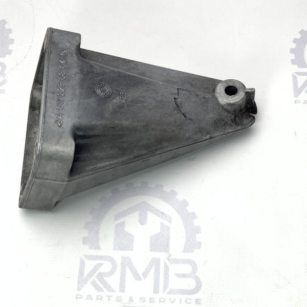 A6112230804 Кронштейн опоры двигателя, алюминиевая опора на Mercedes C-Class W203 2.2 CDI OM611 OM646 A6112230804 Кронштейн опоры двигателя, алюминиевая опора на Mercedes C-Class W203 2.2 CDI OM611 OM646