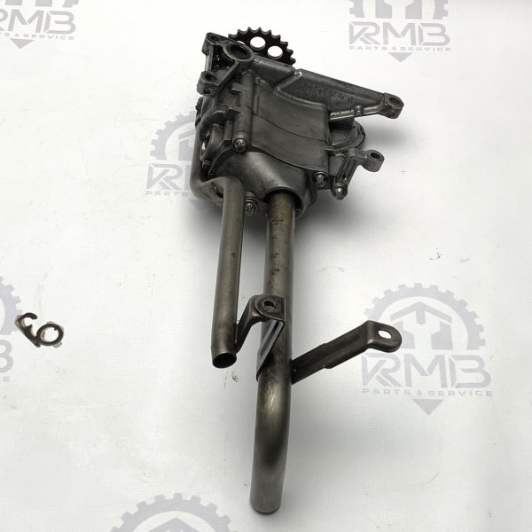 A6121810201 Масляный насос на Jeep Grand Cherokee WJ 2.7 CRD OM612 A6121810201 Масляный насос на Jeep Grand Cherokee WJ 2.7 CRD OM612