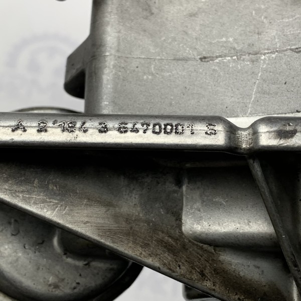 A6121810201 Масляный насос на Jeep Grand Cherokee WJ 2.7 CRD OM612 A6121810201 Масляный насос на Jeep Grand Cherokee WJ 2.7 CRD OM612