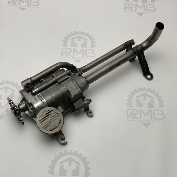 A6121810201 Масляный насос на Jeep Grand Cherokee WJ 2.7 CRD OM612 A6121810201 Масляный насос на Jeep Grand Cherokee WJ 2.7 CRD OM612