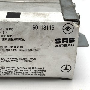 A6398600102 Подушка безпеки пасажира в торпедо Airbag на Мерседес V-Клас / Віто / Віано W639