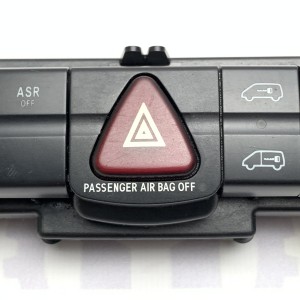  A6395454507 Emergency light and center console switch cluster for Mercedes Vito / Viano W639