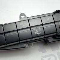 A6395454507 Блок кнопок аварийной сигнализации и центральной консоли на Mercedes  Vito / Viano W 639