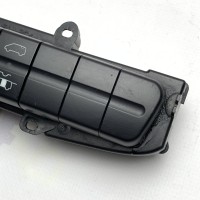 A6395454507 Блок кнопок аварийной сигнализации и центральной консоли на Mercedes  Vito / Viano W 639