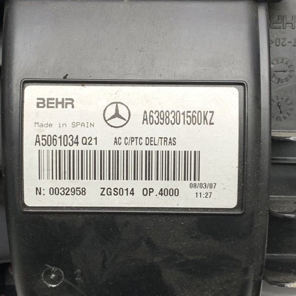 A6398301560 Корпус вентилятора пічки обігрівача салону на Мерседес Віто / Віано W639