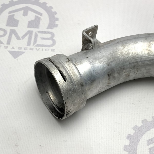 A6420980707 Алюминиевый верхний воздухозаборник на Mercedes W211 W164 W209 3.0 cdi V6 OM642 A6420980707 Алюминиевый верхний воздухозаборник на Mercedes W211 W164 W209 3.0 cdi V6 OM642