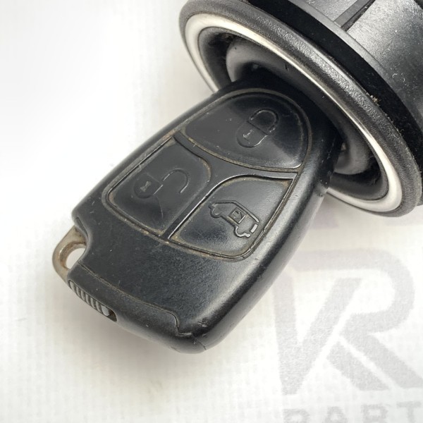 6395450508 Ignition lock with key for Mercedes Vito / Viano W639 6395450508 Ignition lock with key for Mercedes Vito / Viano W639