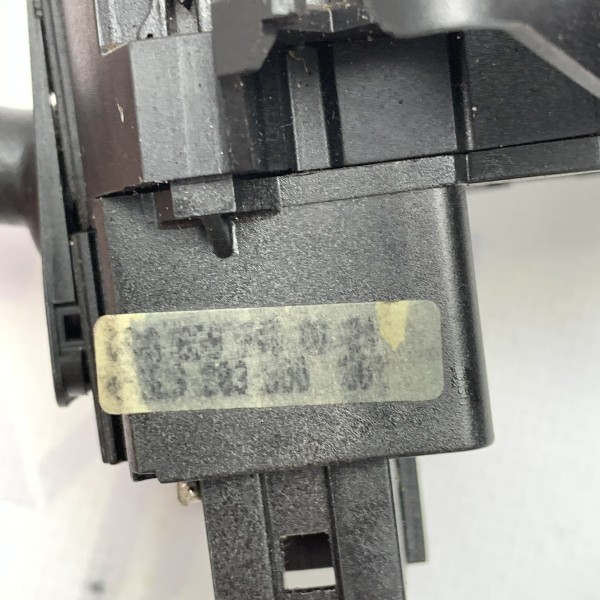 A6395430124 Steering wheel-mounted switch / guitar / turn signal, wiper, and light switch for Mercedes Vito / Viano W639