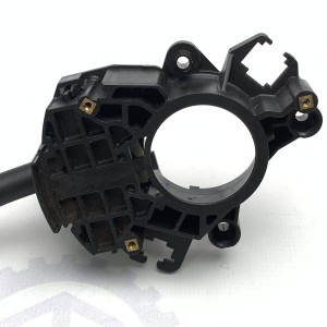  A6395430124 Steering wheel-mounted switch / guitar / turn signal, wiper, and light switch for Mercedes Vito / Viano W639