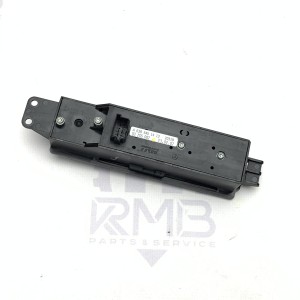 A6395451413 Right-side passenger window control module for Mercedes Vito / Viano W639