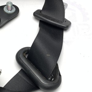  6098524 Front left seat belt with pretensioner for Mercedes Vito / Viano W639