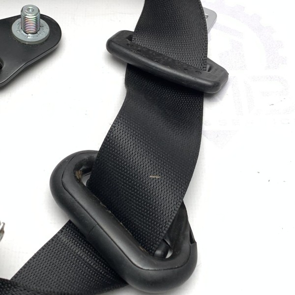 6098524 Front left seat belt with pretensioner for Mercedes Vito / Viano W639