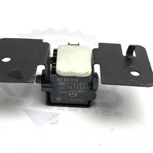 0038202826 Датчик удара и ускорения SRS для подушки безопасности на Mercedes Vito / Viano W639