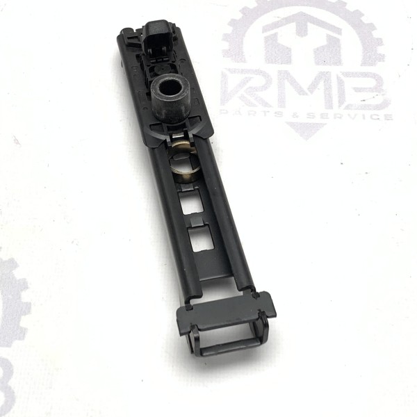 A6398600188 Механизм регулировки высоты ремня безопасности на Mercedes Vito / Viano W 639