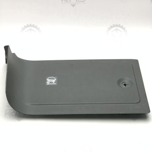 A6396600109 Пластиковая защита подножки сиденья на Mercedes Vito / Viano W 639