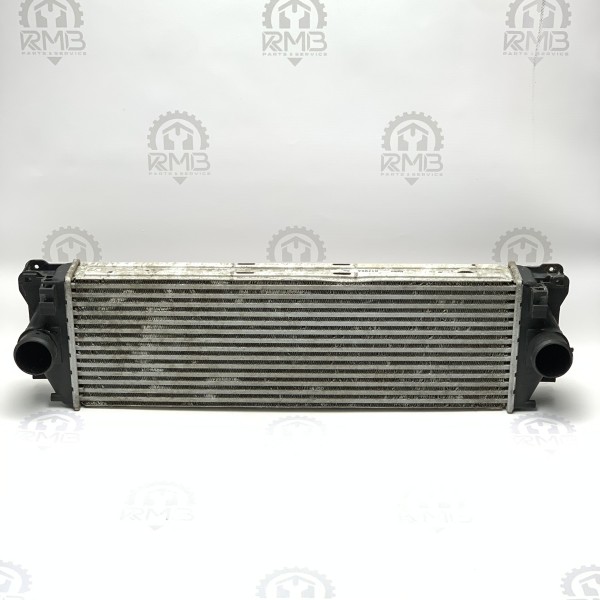 817994 Радиатор интеркулера на Mercedes Sprinter W 906 / Volkswagen Crafter 2.5 TDI, 2.2 CDI, ОМ646 3.0 CDI