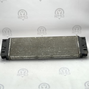 817994 Радиатор интеркулера на Mercedes Sprinter W 906 / Volkswagen Crafter 2.5 TDI, 2.2 CDI, ОМ646 3.0 CDI