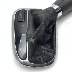 A2032672088 Automatic transmission shift knob with decorative frame and cover, DEFECTIVE for Mercedes C-Class W203