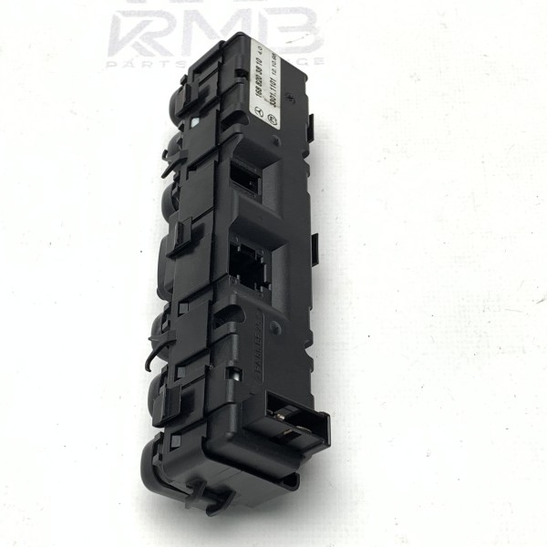 A1688203810 Блок кнопок управления подогревом сидений и зеркал на Mercedes A-Class W168