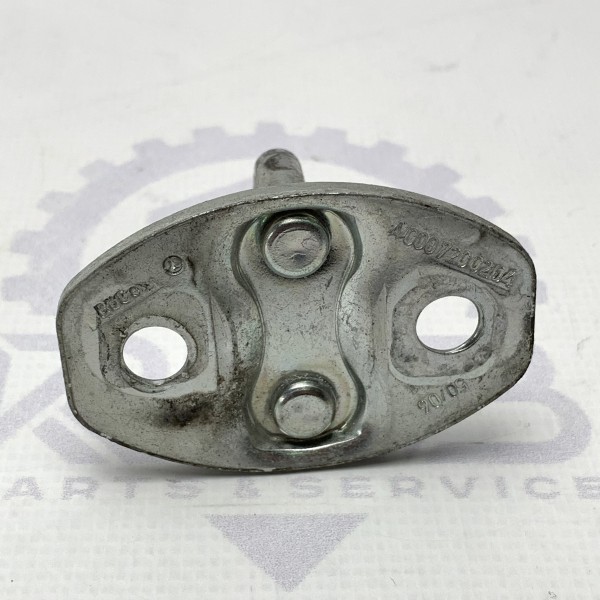 A0007200204 Защелка замка боковых дверей на Mercedes C-Class W203 / CLK W209