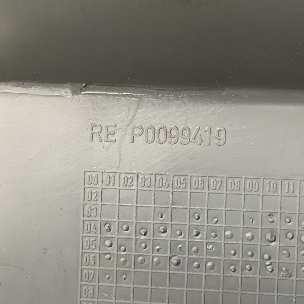 A6396861010 Накладка порога передняя правая на Mercedes Vito / Viano W 639 A6396861010 Накладка порога передняя правая на Mercedes Vito / Viano W 639