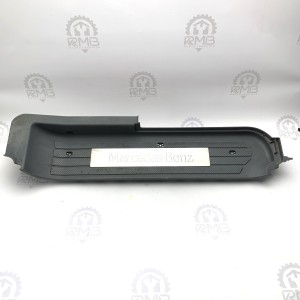 A6396860910 Накладка порога передняя левая на Mercedes Vito / Viano W 639