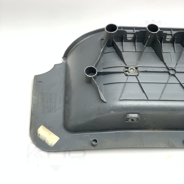 A6396860910 Накладка порога передняя левая на Mercedes Vito / Viano W 639 A6396860910 Накладка порога передняя левая на Mercedes Vito / Viano W 639