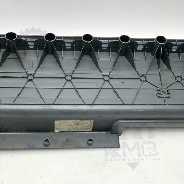 A6396860910 Накладка порога передняя левая на Mercedes Vito / Viano W 639 A6396860910 Накладка порога передняя левая на Mercedes Vito / Viano W 639