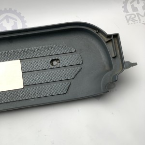 A6396860910 Накладка порога передняя левая на Mercedes Vito / Viano W 639