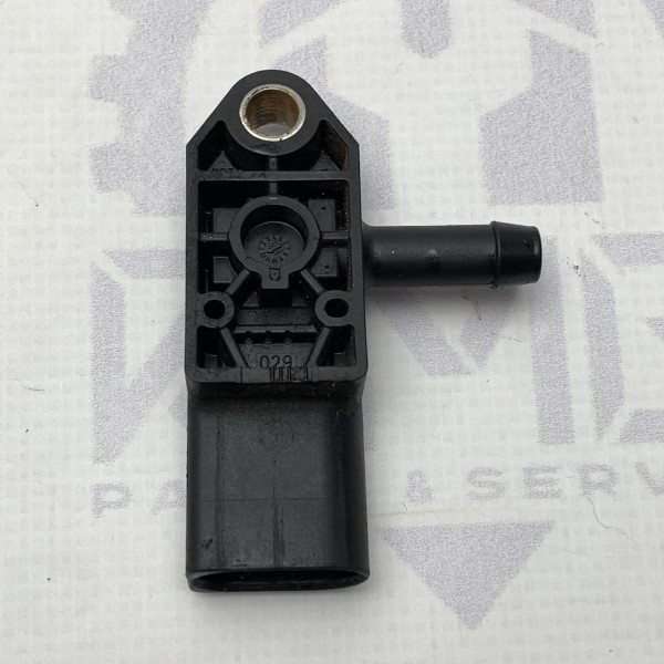 03L906051A 0281006002 Датчик давления наддува MAP Bosch 2.0 TDI CFFB на Volkswagen Crafter 2E 03L906051A 0281006002 Датчик давления наддува MAP Bosch 2.0 TDI CFFB на Volkswagen Crafter 2E