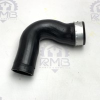 A1635016182 Патрубок интеркулера верхний левый к впускному коллектору на Mercedes ML W163 ML270  2.7 CDI OM612