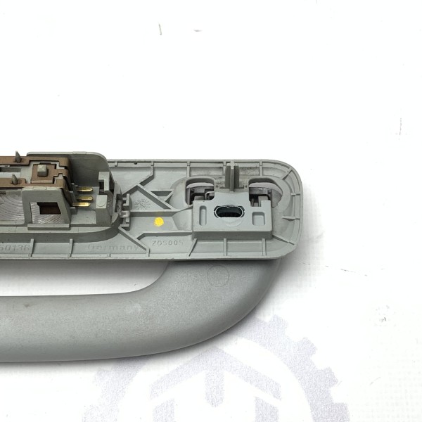 A6398150136 Ручка потолка салона, серая на Mercedes Vito / Viano W 639 A6398150136 Ручка потолка салона, серая на Mercedes Vito / Viano W 639